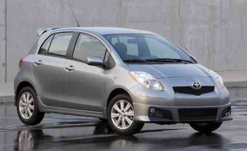 2009 TOYOTA YARIS