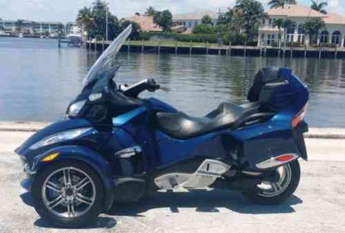 2010 CAN-AM SPYDER