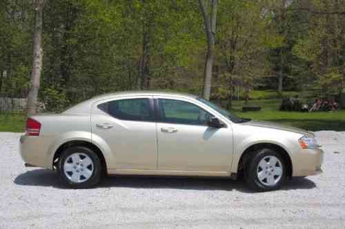 2010 DODGE AVENGER