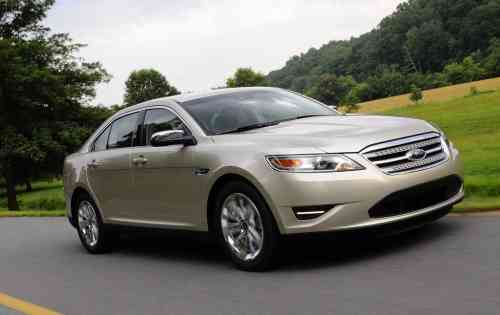 2010 FORD TAURUS