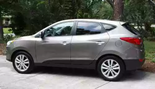 2010 HYUNDAI TUCSON