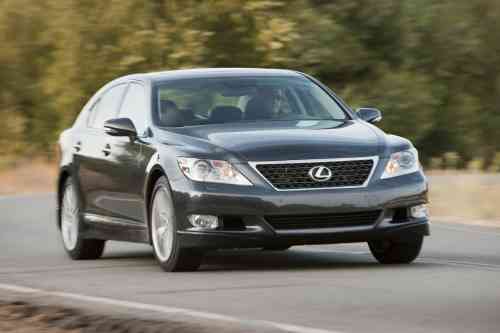 2010 LEXUS LS