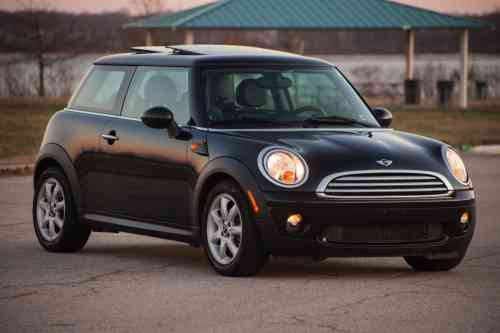 2010 MINI COOPER S