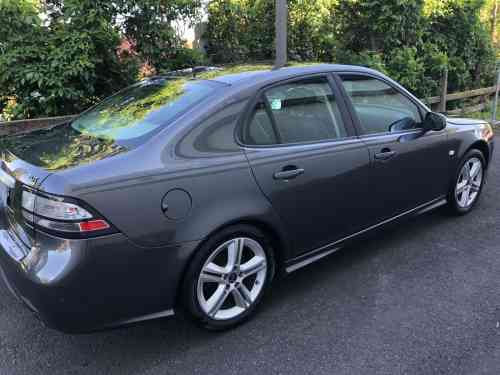 2010 SAAB 9-3