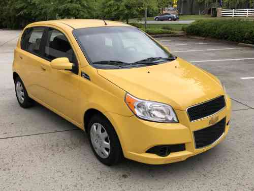 2011 CHEVROLET AVEO