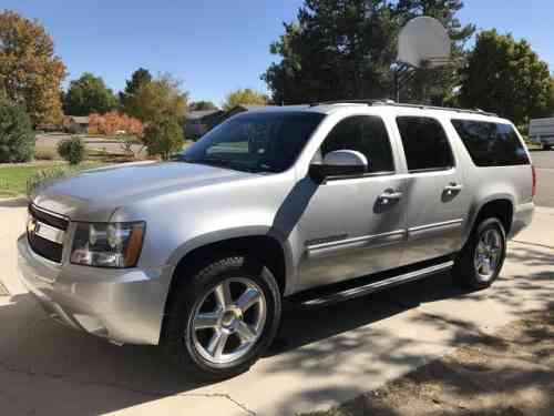 2011 CHEVROLET SUBURBAN