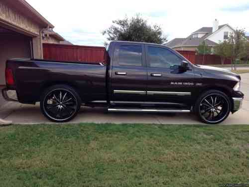 2011 DODGE RAM