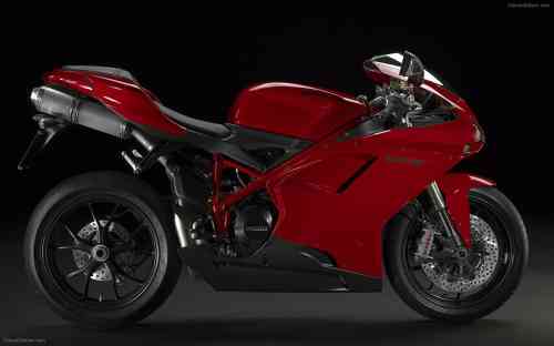 2011 DUCATI SUPERBIKE