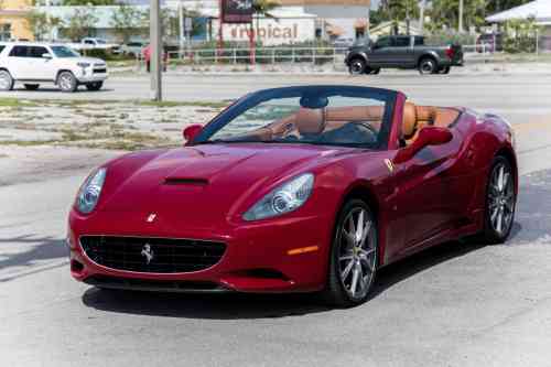 2011 FERRARI CALIFORNIA