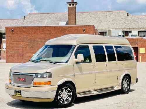 2011 GMC SAVANA