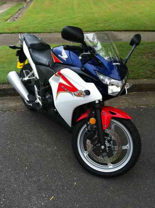 2011 HONDA CBR250RA CBR250R