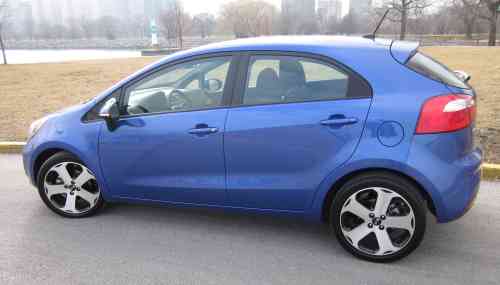 2011 KIA RIO