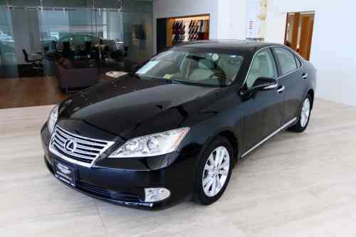 2011 LEXUS ES