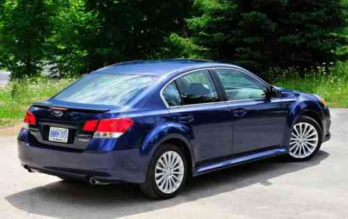 2011 SUBARU LEGACY