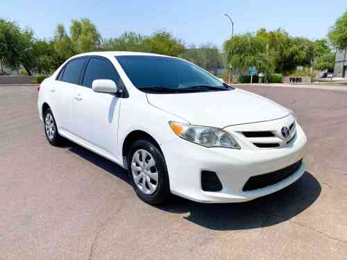 2011 TOYOTA COROLLA