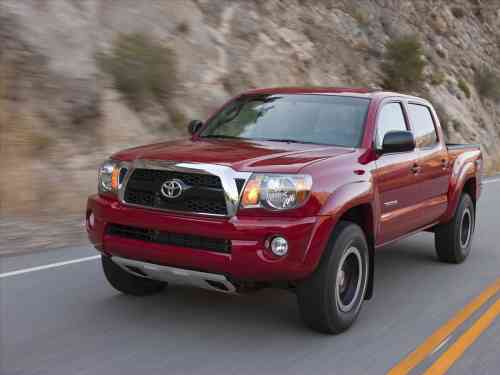 2011 TOYOTA TACOMA