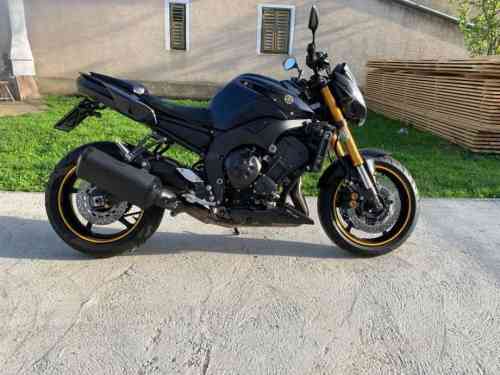 2011 YAMAHA FZ8-N