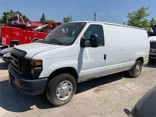 2012 FORD E-150