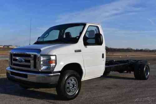 2012 FORD E-450