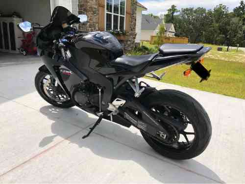 2012 HONDA CBR1000R CBR1000RR