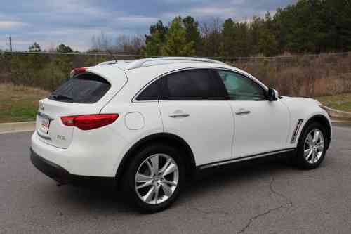 2012 INFINITI FX35