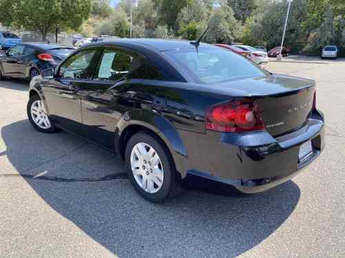 2013 DODGE AVENGER