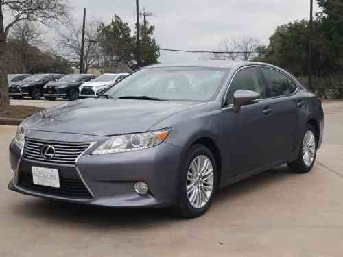 2013 LEXUS ES