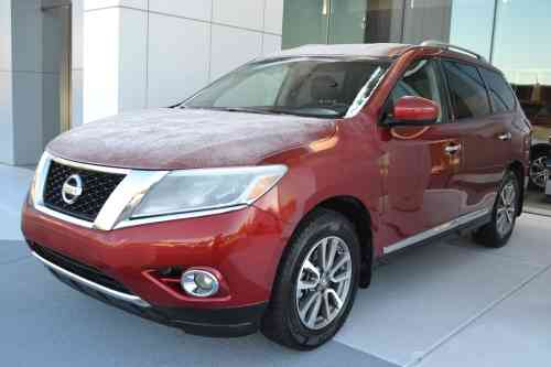 2013 NISSAN PATHFINDER