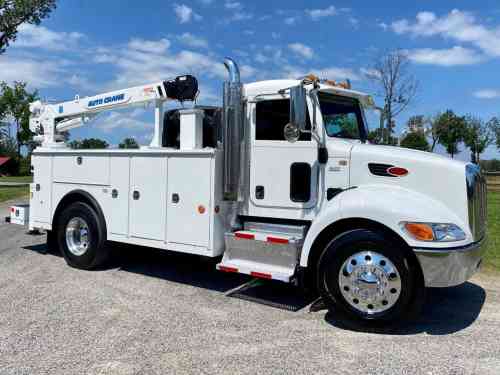 2013 PETERBILT 337