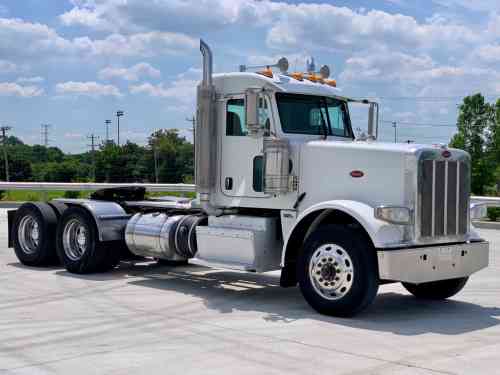 2013 PETERBILT 388