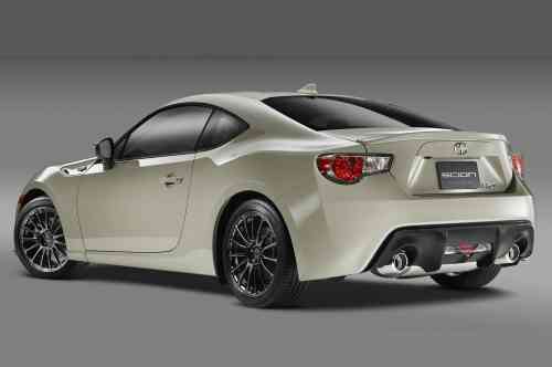 2013 TOYOTA SCION FR-S