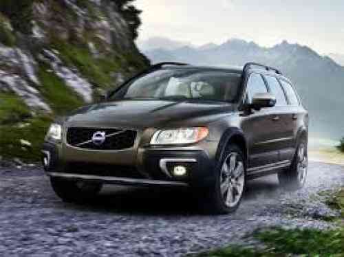 2013 VOLVO XC70