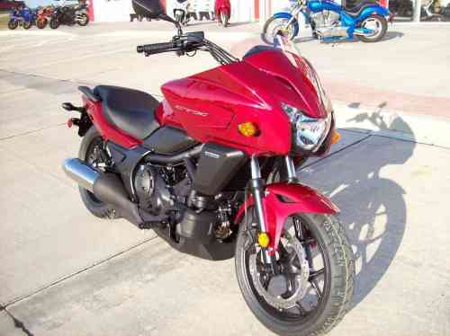 2014 HONDA CTX700ND-CTX700N DCT
