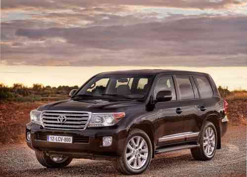 2014 TOYOTA LAND CRUISER