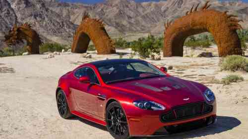 2015 ASTON MARTIN V12 VANTAGE