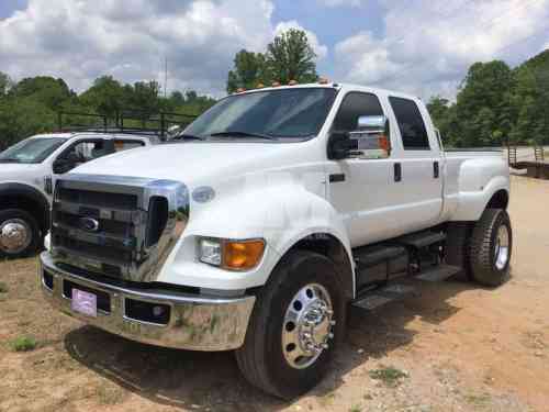 2015 FORD F-650