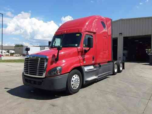 2015 FREIGHTLINER CASCADIA