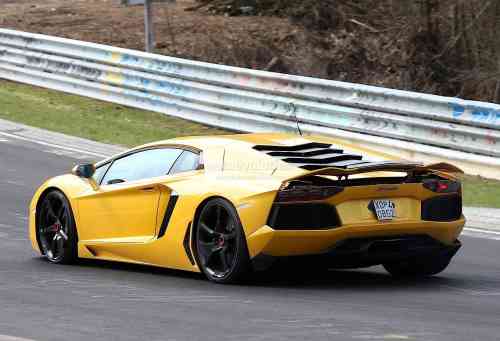 2015 LAMBORGHINI AVENTADOR