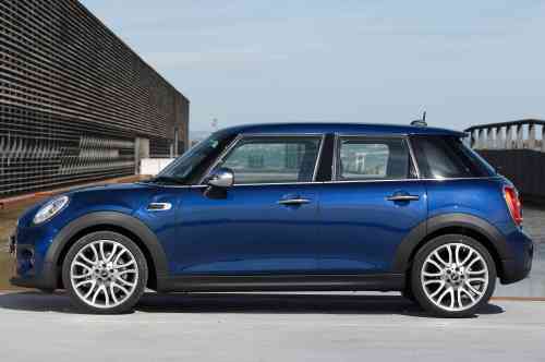 2015 MINI COOPER HARDTOP