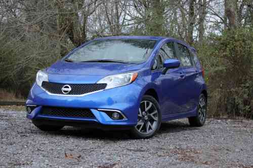 2015 NISSAN VERSA