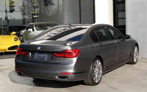 2016 BMW 740I