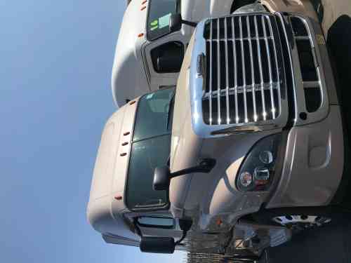 2016 FREIGHTLINER CASCADIA