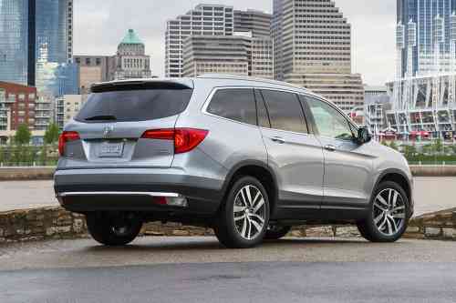 2016 HONDA PILOT