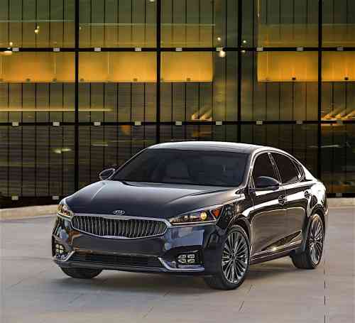 2016 KIA CADENZA