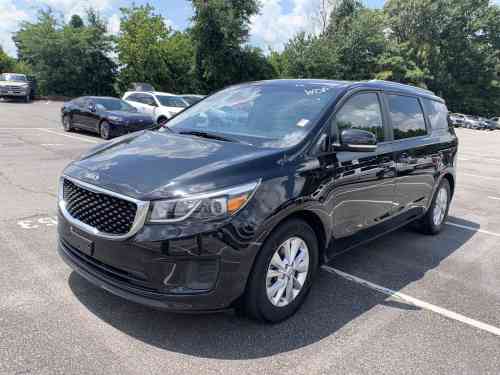 2016 KIA SEDONA