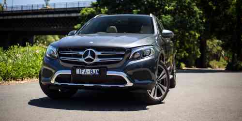 2016 MERCEDES-BENZ GLC