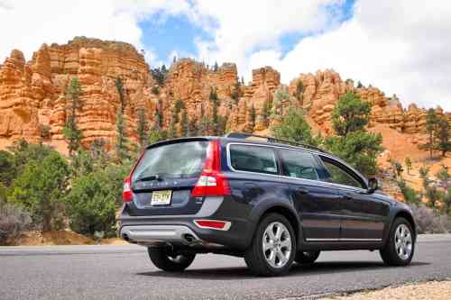 2016 VOLVO XC70