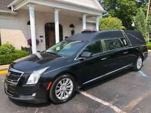 2017 CADILLAC FUNERAL COACH