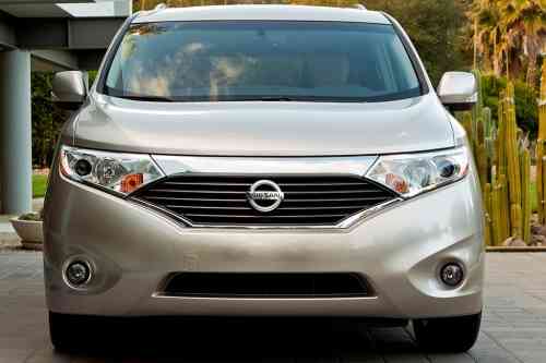 2017 NISSAN QUEST