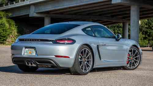 2017 PORSCHE CAYMAN